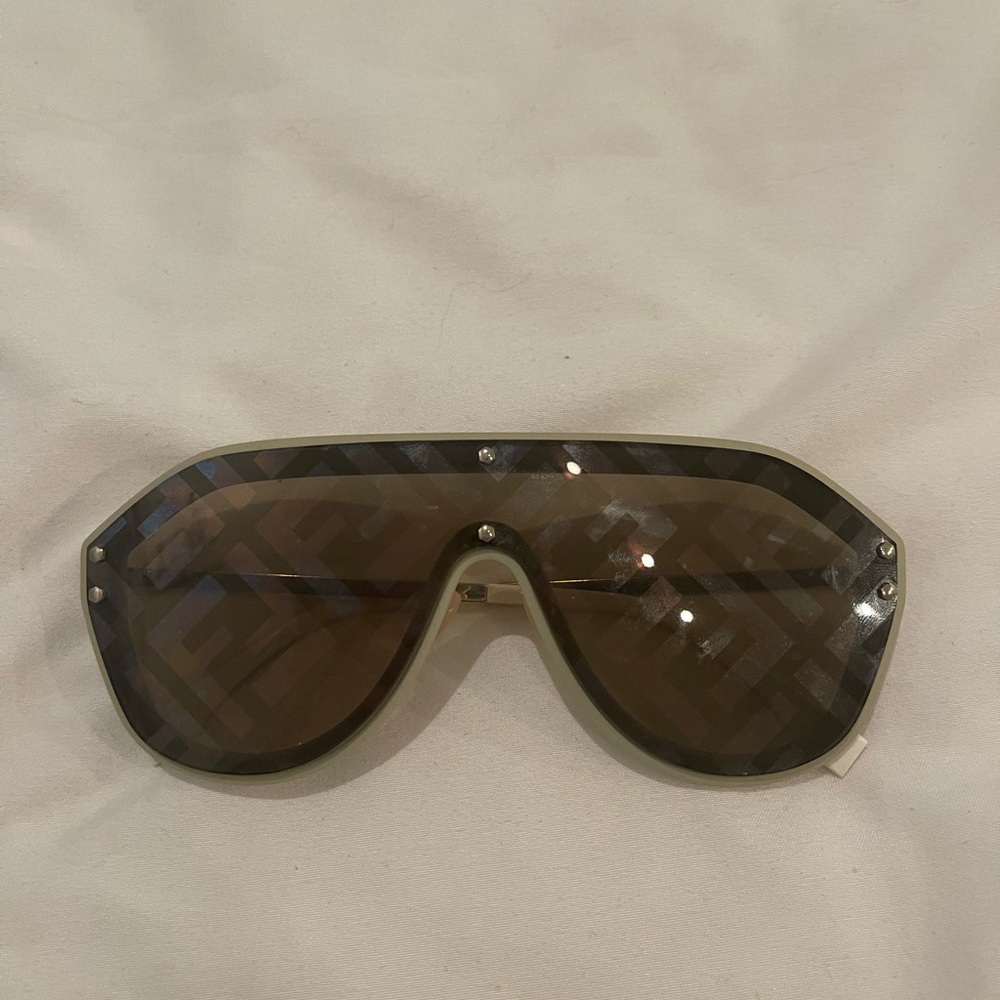 Fendi FF Shield Sunglasses